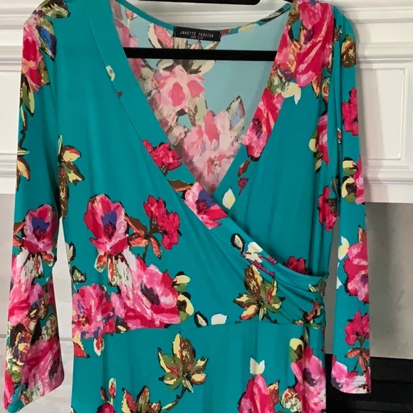 Gorgeous turquoise floral long wrap maxi dress - Picture 2 of 7